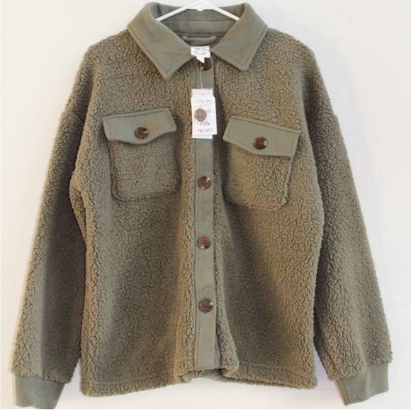 NEW Hippie Rose Juniors' Sherpa Contrast-Trimmed Shacket, Smokey Olive Size XL - Picture 2 of 5